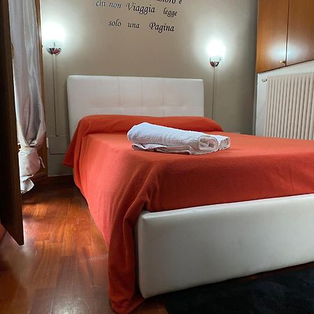 La Casetta Di Nonno Antonio Palermo Exteriör bild